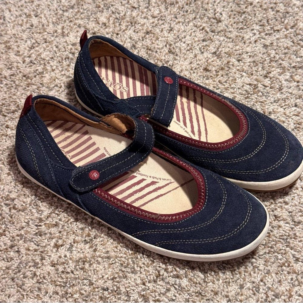 Taos Liberty Mary Jane Flat Blue Suede Comfort Shoes Women's 9